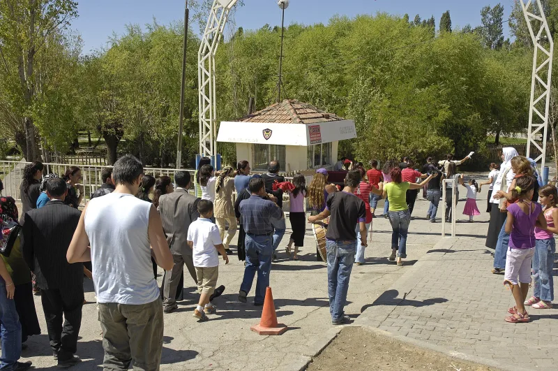 Eksisu Pidžidža Areja — atpūtas parks pie Erzinčas, Turcijā